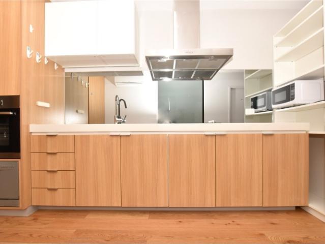 Modern and Spacious Two Bedroom Apartment With Everything At Your Doorstep