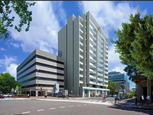 MODERN AND SPACIOUS THREE BEDROOM APARTMENT LOCATED IN HURSTVILLE CBD