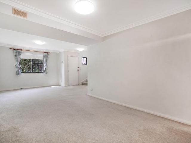 Modern and Spacious Townhouse 1 WEEK FREE RENT