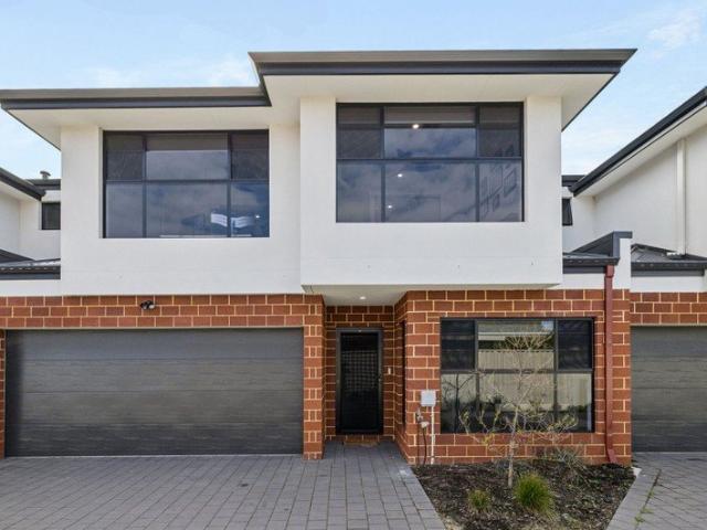 Modern and Spacious 4 Bedroom Home