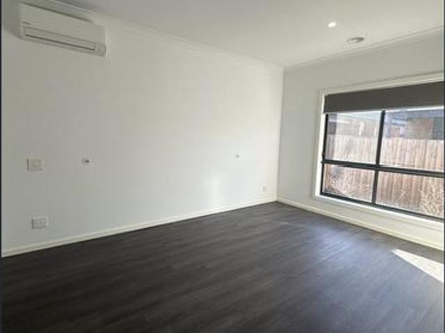 Modern & Accessible 3 Bedroom Home