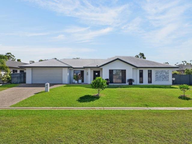 Modern Acreage Living with Pool, Privacy and Views