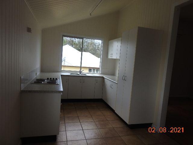 MODERN, AIR CONDITIONED, HIGH SET HOME, CLOSE TO TOWN!