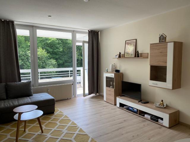 Modern aparment in best location with garden view, Mulheim an der Ruhr Amsterdam Apartments for Rent