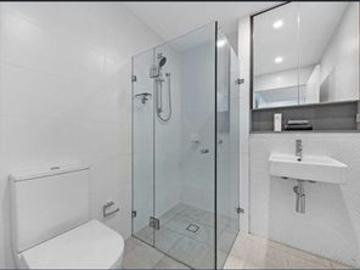 Modern Apartment Offering Convenience, Comfort & Connectivity