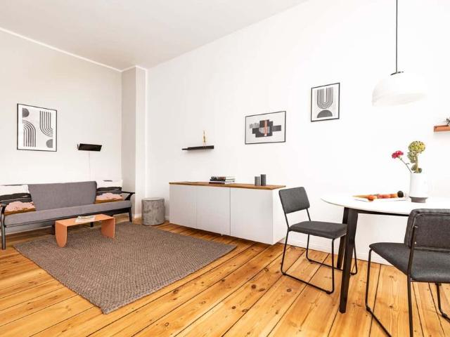 Modern apartment at Rosenthaler Platz