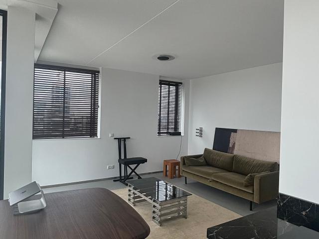 Modern apartment available for 1–2 month jan mar