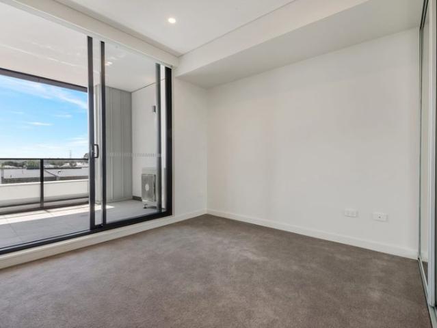 Modern Apartment Available Prime Location and stunning finishes