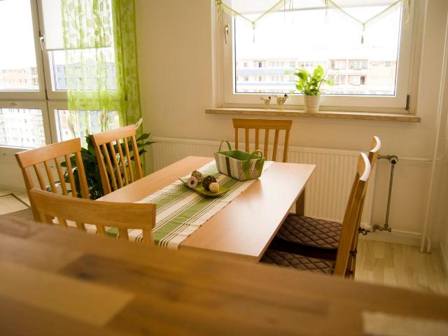 Modern apartment close to city center, Berlin Amsterdam Apartments for Rent
