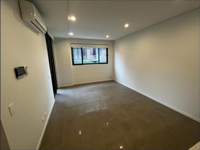 Modern Apartment for Rent in Liverpool