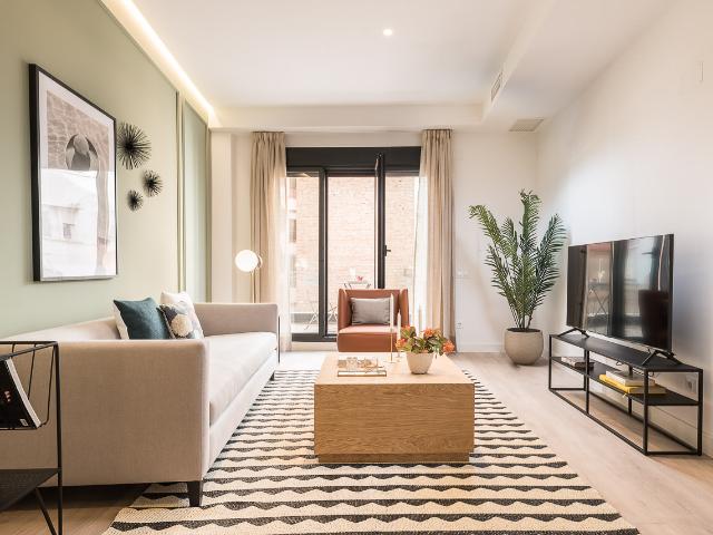 Modern apartment for rent in the Salamanca neighborhood