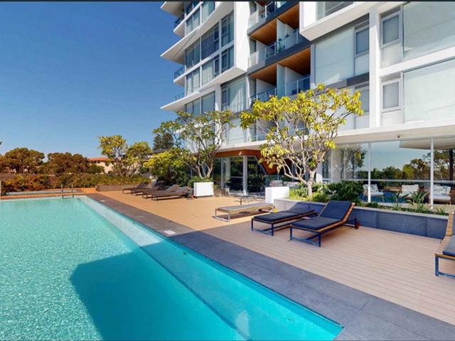 Modern Apartment in a Convenient Riverside Location!