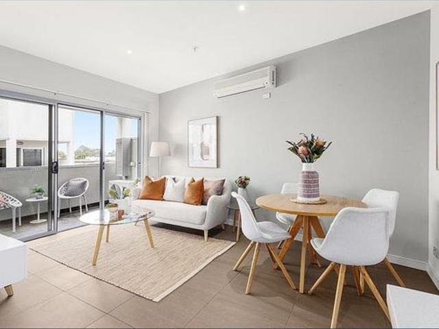 Modern Apartment in a Prime Location!