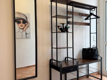 Modern apartment in a prime location in the Ehnernviertel district with terrace close to the city center