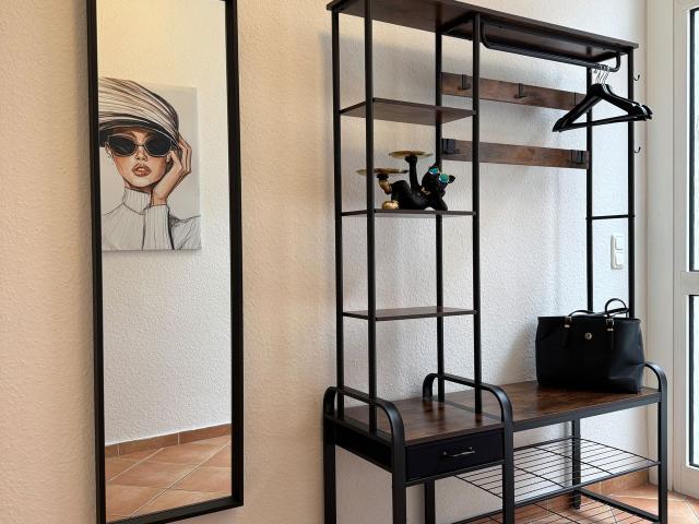 Modern apartment in a prime location in the Ehnernviertel district with terrace close to the city center, Oldenburg Amsterdam Apartments for Rent