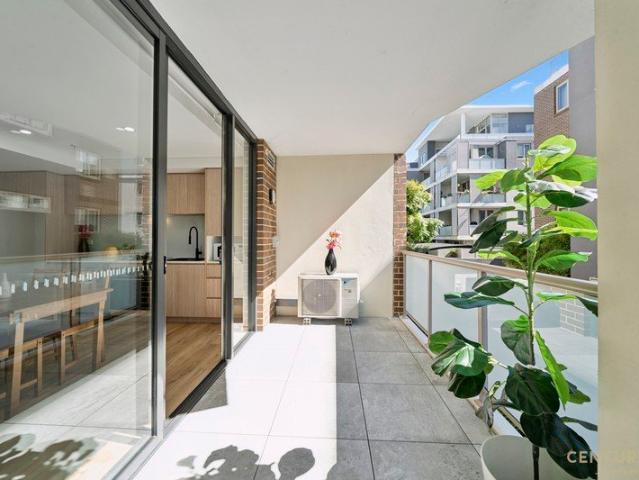 Modern Apartment In Boutique Building. North Facing