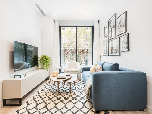 Modern apartment in central Barcelona