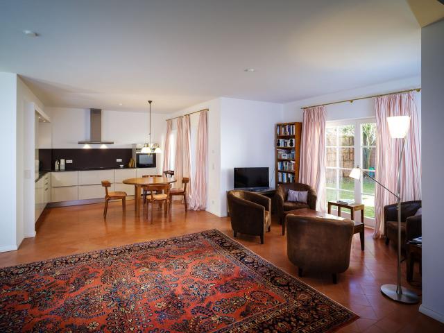 Modern apartment in Charlottenburg, Berlin Amsterdam Apartments for Rent