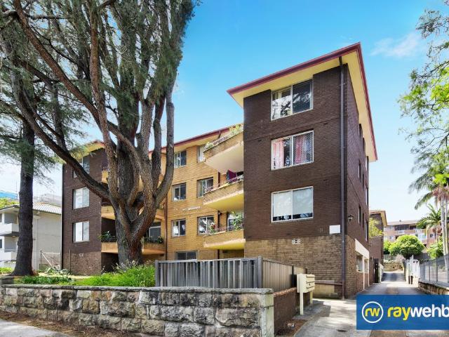 Modern Apartment in Convenient Harris Park Location Ray Wehbe Real Estate