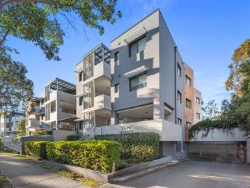 Modern Apartment in Convenient Location