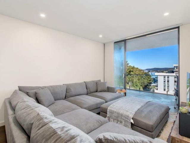Modern Apartment in Convenient Location