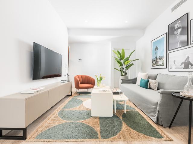 Modern apartment in Eixample