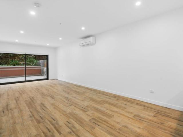 Modern Apartment in Gosford CBD