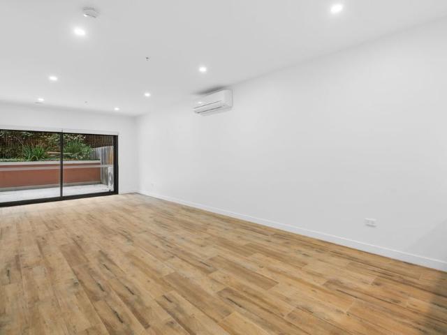 Modern Apartment in Gosford CBD