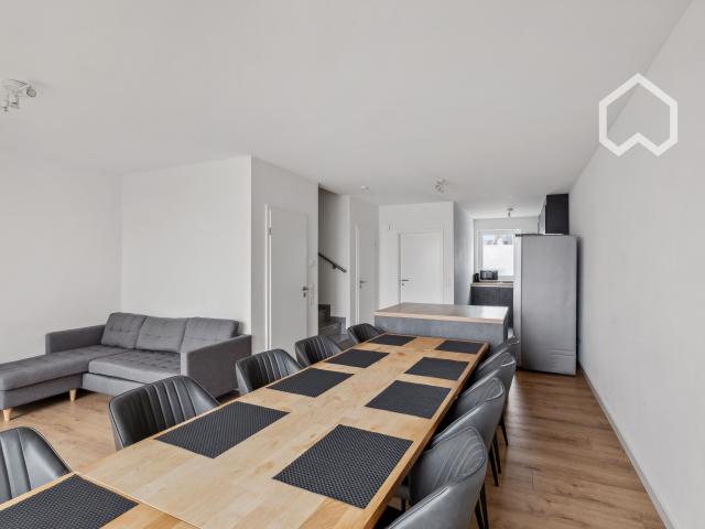Modern apartment in Lüneburg area 9 single beds