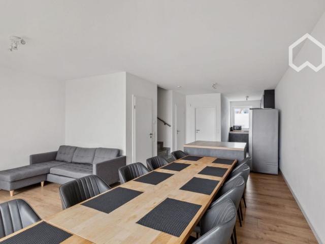 Modern apartment in Lüneburg area 9 single beds, Luneburg Amsterdam Apartments for Rent
