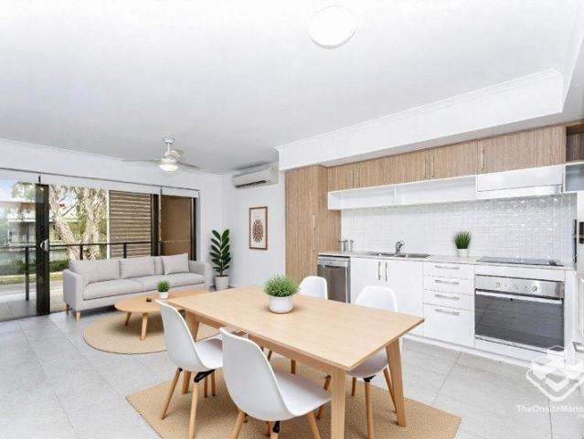 MODERN APARTMENT IN PRIME DOUGLAS LOCATION LOW MAINTENANCE, HIGH RETURN