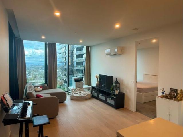 Modern Apartment in Prime Glen Waverley Location