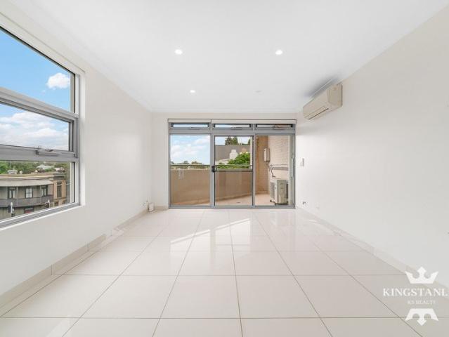 Modern Apartment In Prime Location Walk to Metro & CBD