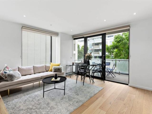 Modern apartment in prime location
