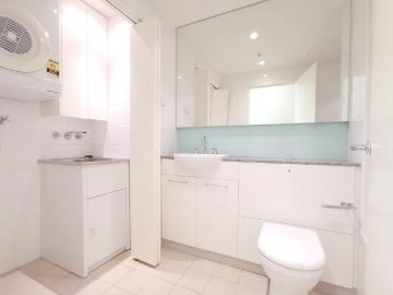 Modern Apartment in Prime Wolli Creek Location