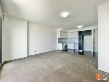 Modern Apartment in the Heart of the City