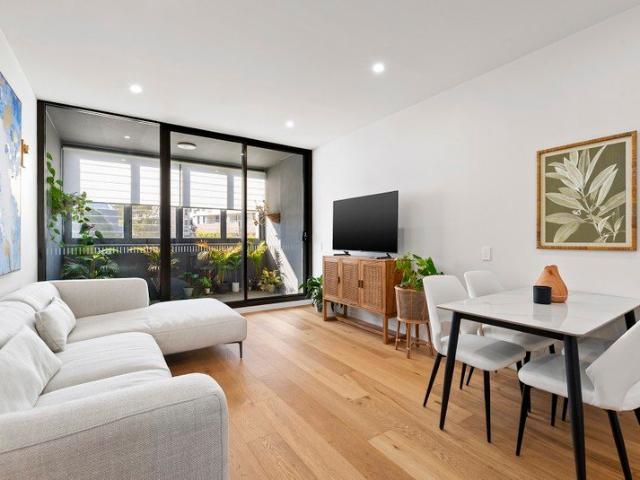 Modern Apartment in the Heart of Gladesville