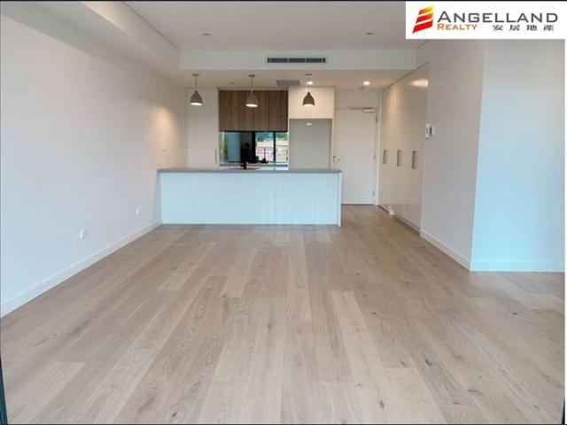 Modern Apartment in the Heart of Jannali | Walk to Station & Shops