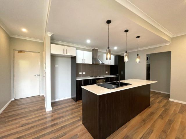 MODERN APARTMENT IN THE HEART OF JOONDALUP