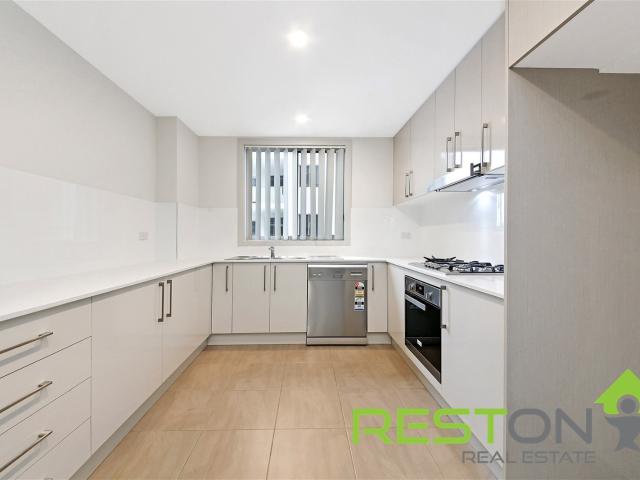 MODERN APARTMENT IN THE HEART OF PENRITH