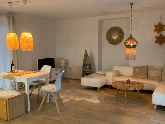 Modern apartment Krefeld, Krefeld Amsterdam Apartments for Rent
