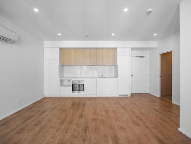 Modern Apartment Living!