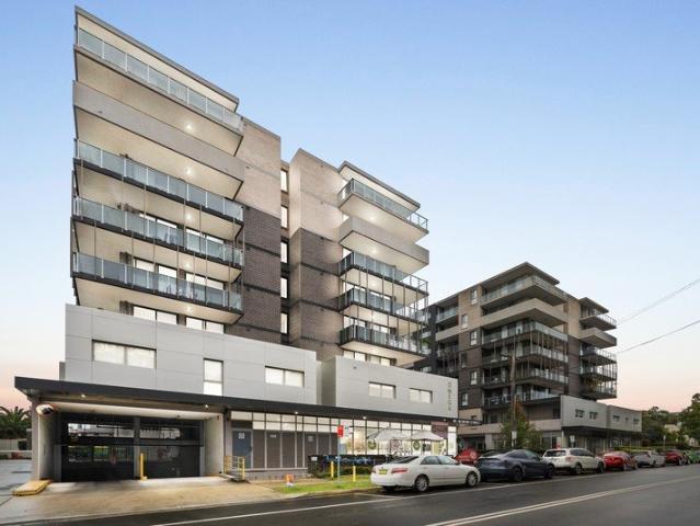 Modern Apartment Living!