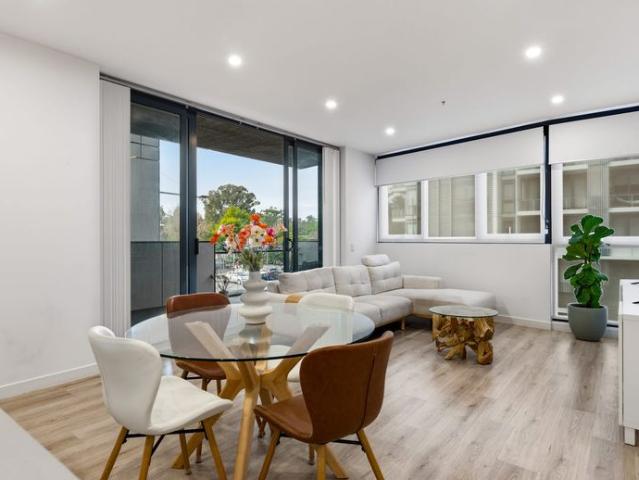 Modern Apartment Living with Everything at Your Doorstep