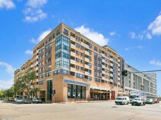 Modern Apartment Living with Resort Style Facilities & Unbeatable Convenience