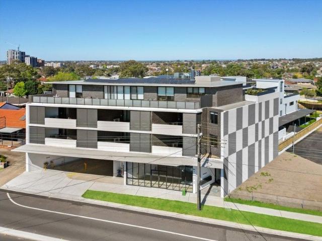 Modern Apartment Living with Stunning Views