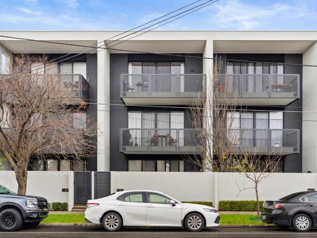 Modern apartment living with space and convenience