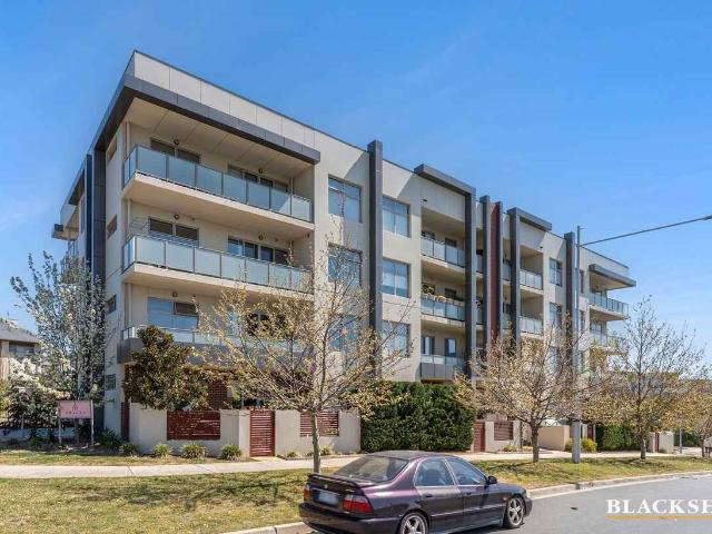 Modern Apartment Living with Views towards Telstra Tower