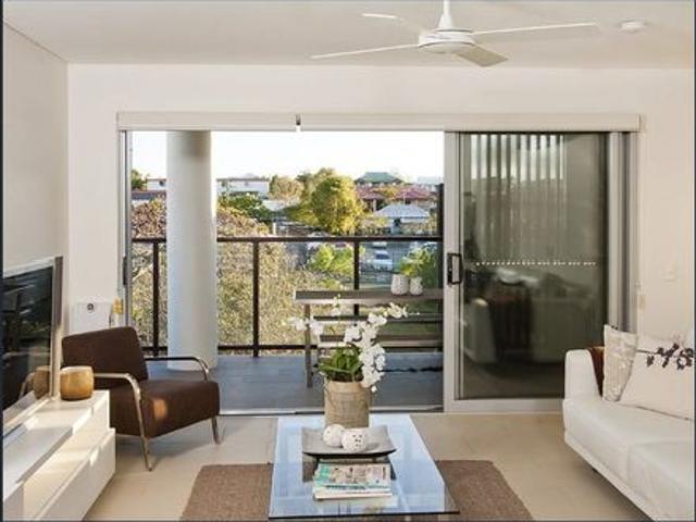 Modern Apartment Living in the Heart of Chermside