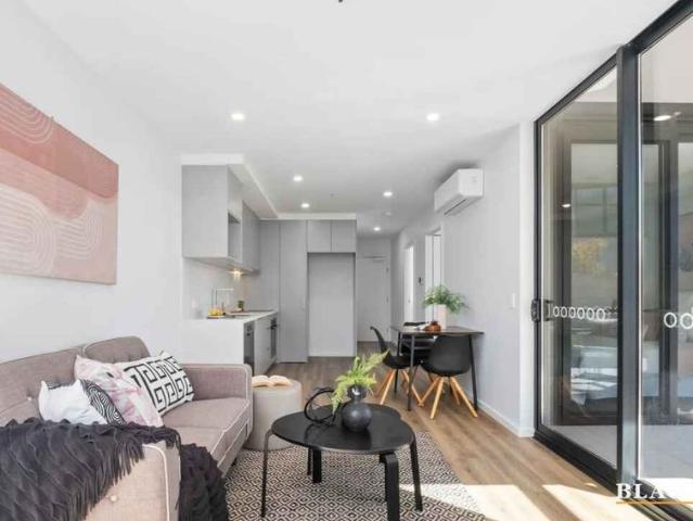Modern Apartment Living in the Heart of Denman Prospect